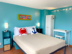 Hawaiian Monarch 2513 condo